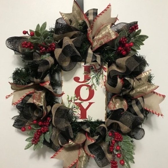 Wreaths and MORE! Look at the pics! - Picture 7 of 11